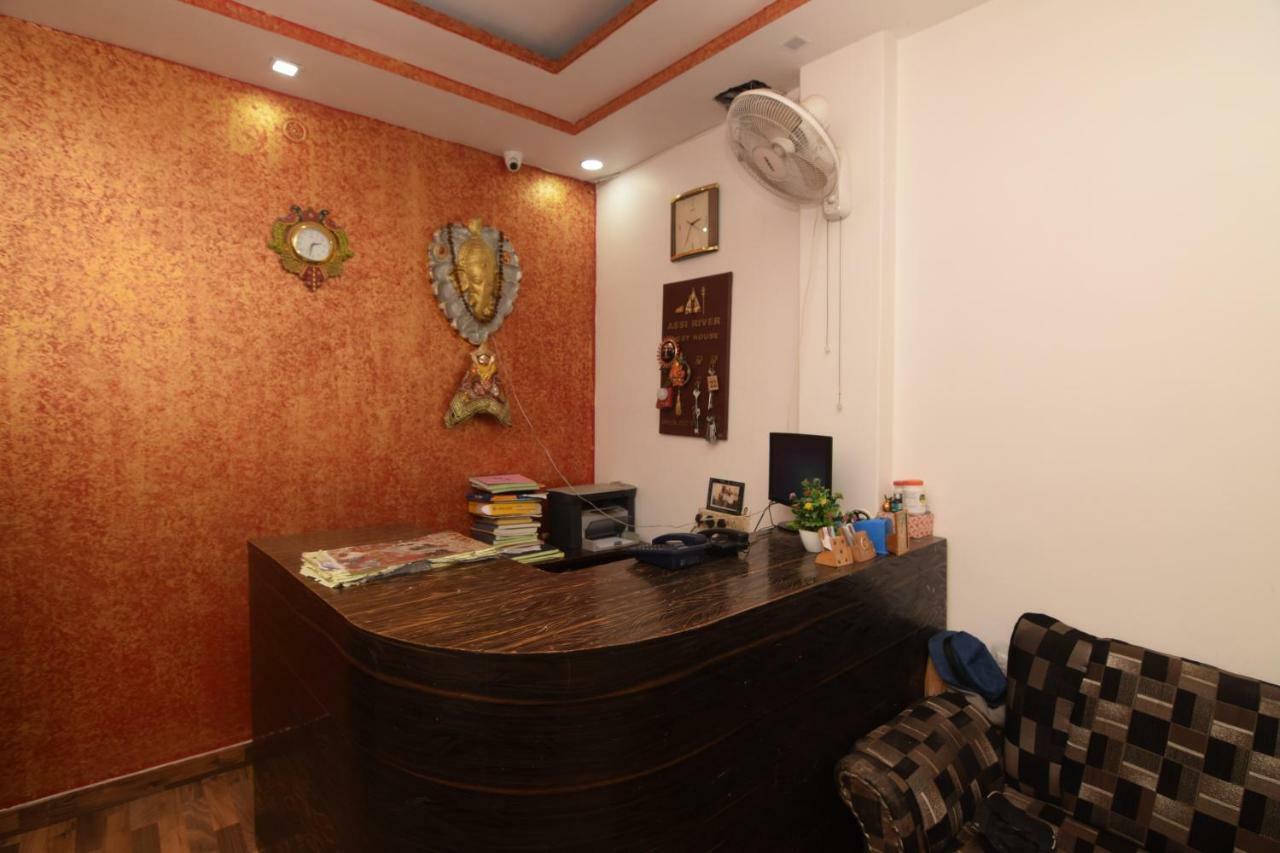 Assi River Guest House Varanasi Exteriör bild