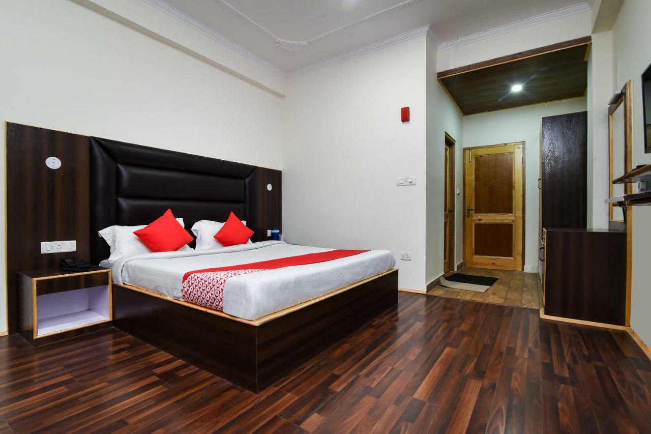 Assi River Guest House Varanasi Exteriör bild